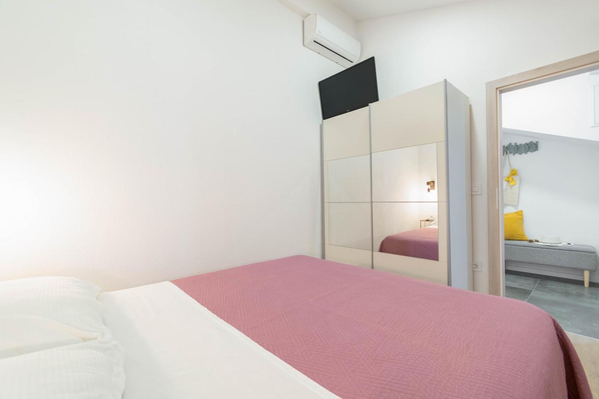 Apartman L&L Makarska Eksteriør bilde
